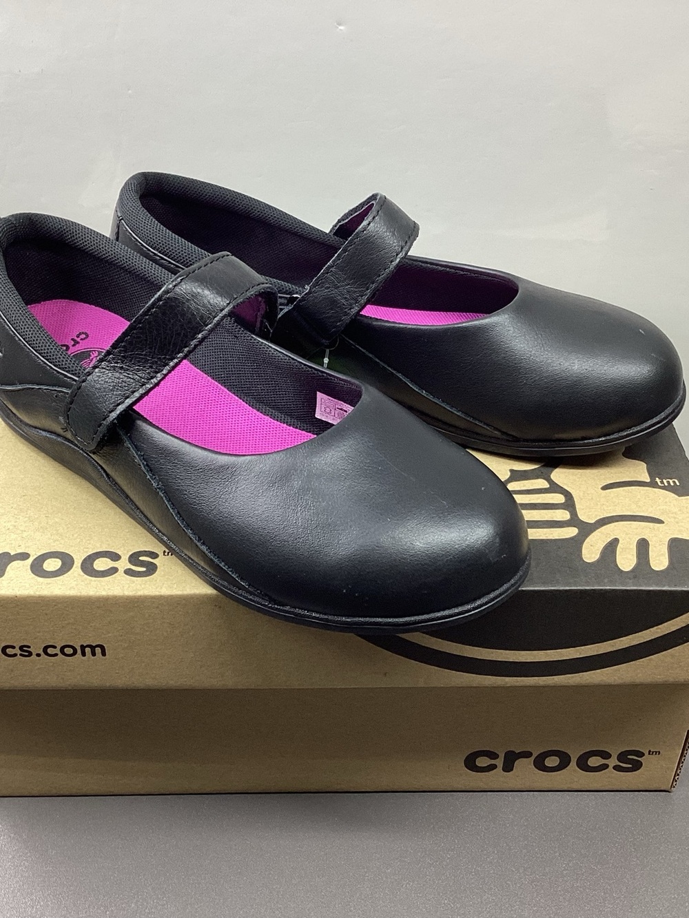 New Crocs Girls' Uniform Mary Jane Shoes Black J5 School Girl